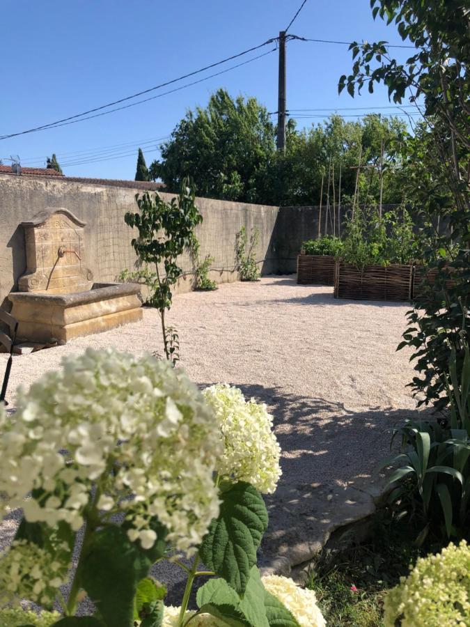 Bed and Breakfast Lulu en Provence à LʼIsle-sur-la-Sorgue Extérieur photo