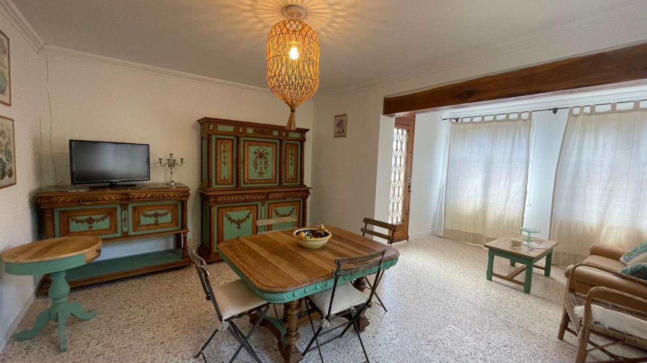 Bed and Breakfast Lulu en Provence à LʼIsle-sur-la-Sorgue Extérieur photo