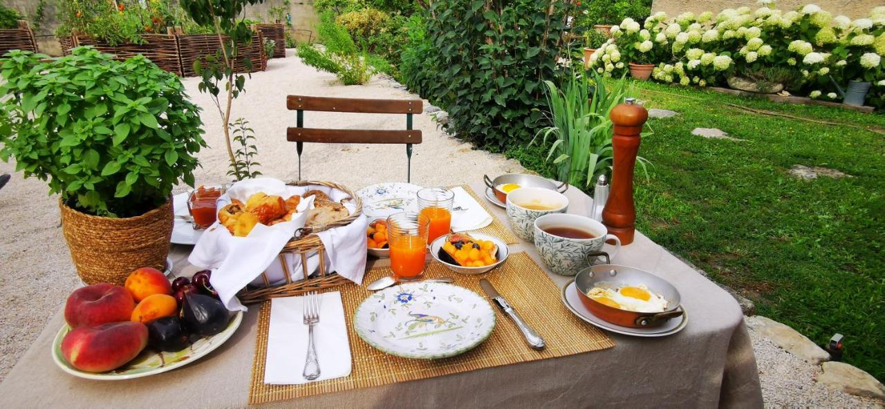 Bed and Breakfast Lulu en Provence à LʼIsle-sur-la-Sorgue Extérieur photo